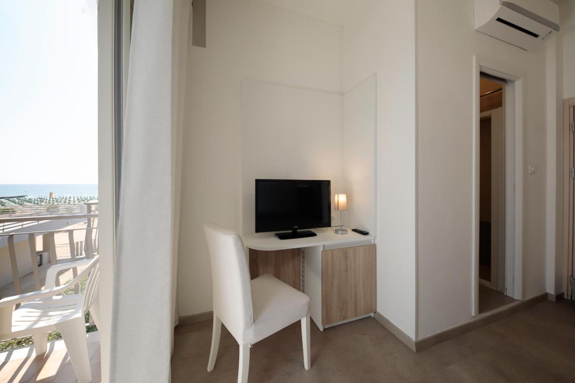 Hotel Conchiglia ليدو دي يسولو المظهر الخارجي الصورة