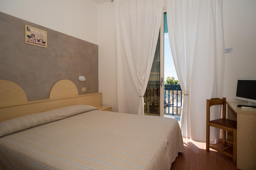 Hotel Conchiglia ليدو دي يسولو المظهر الخارجي الصورة